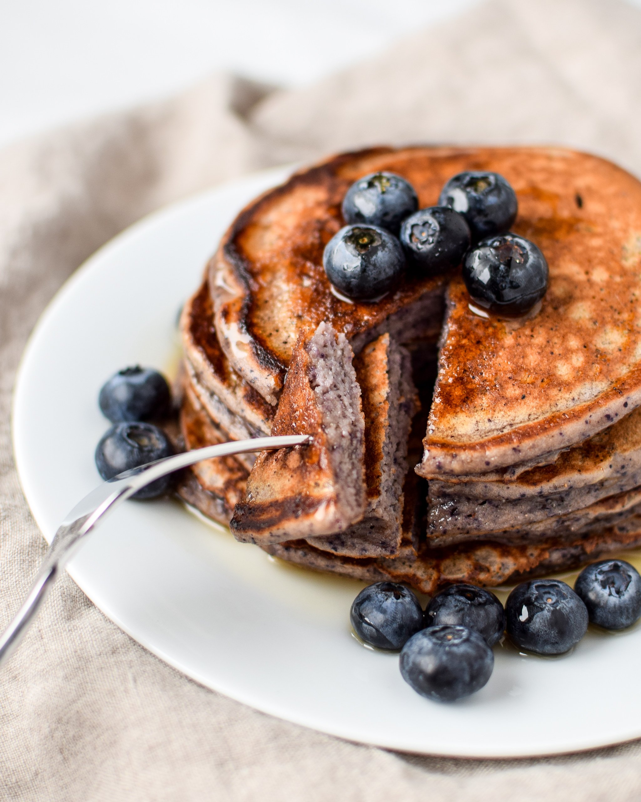 Kodiak Cakes Sheet Pan Blueberry Protein Pancakes - Dash of Jazz