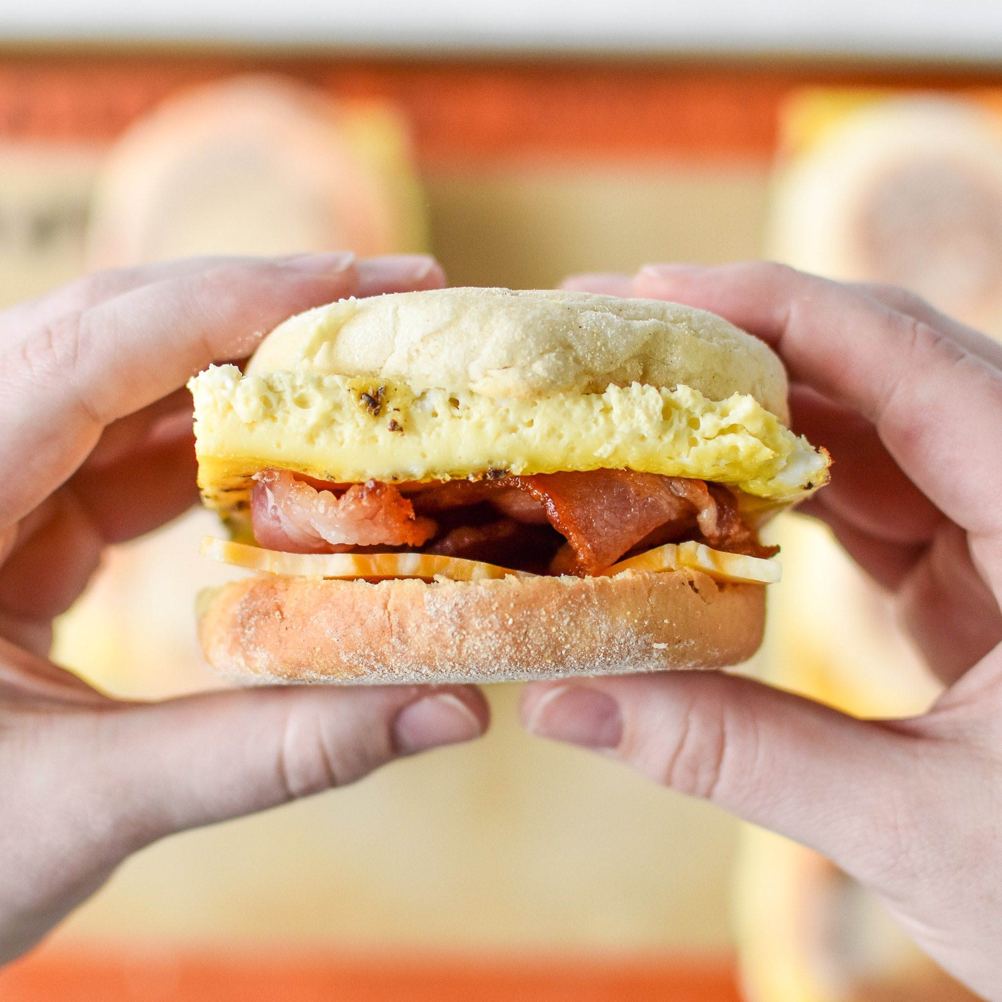 So ready to take a bite of this Make-Ahead Bacon Breakfast Sandwich!