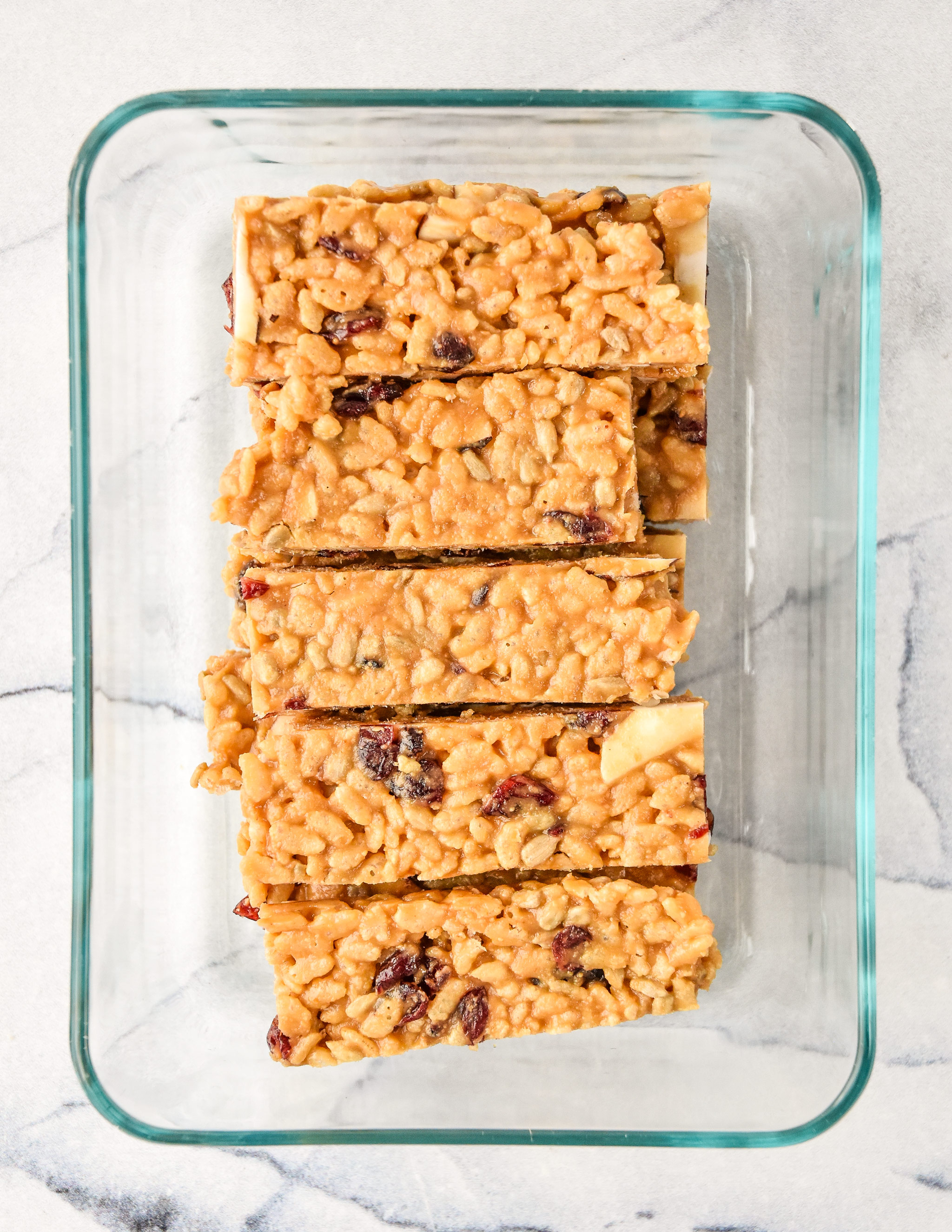 peanut butter rice krispie breakfast bars in a meal prep container