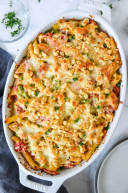 Creamy Pesto Pasta Chicken Bake with Peas - Project Meal Plan