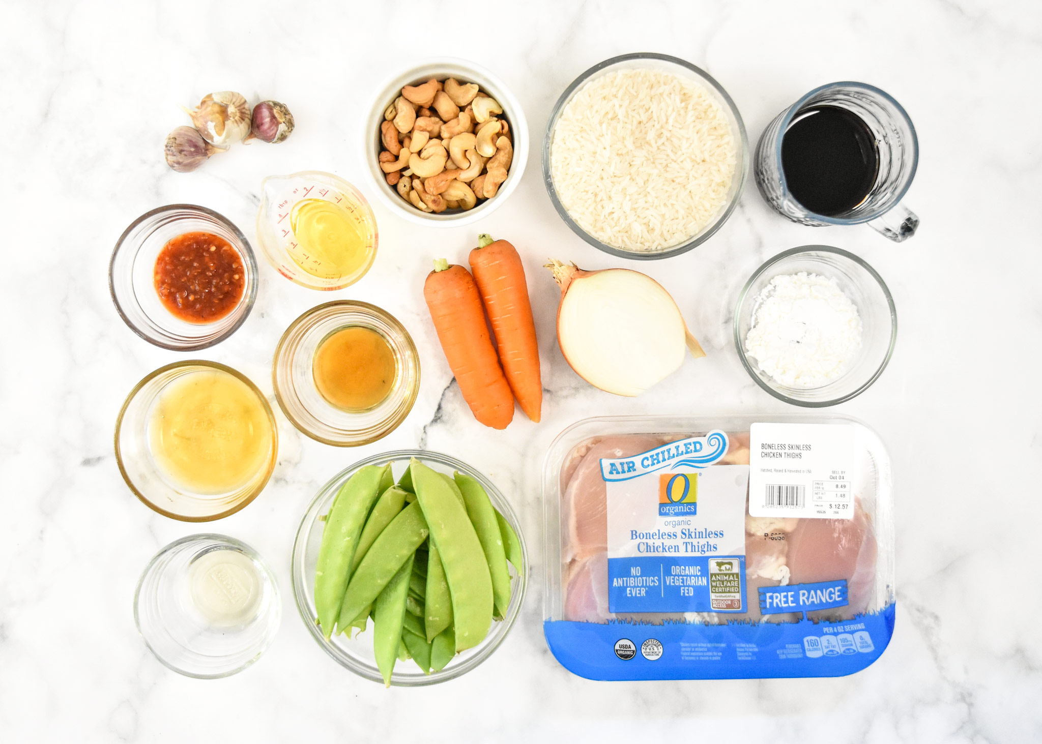 ingredients for the easy cashew chicken meal prep.