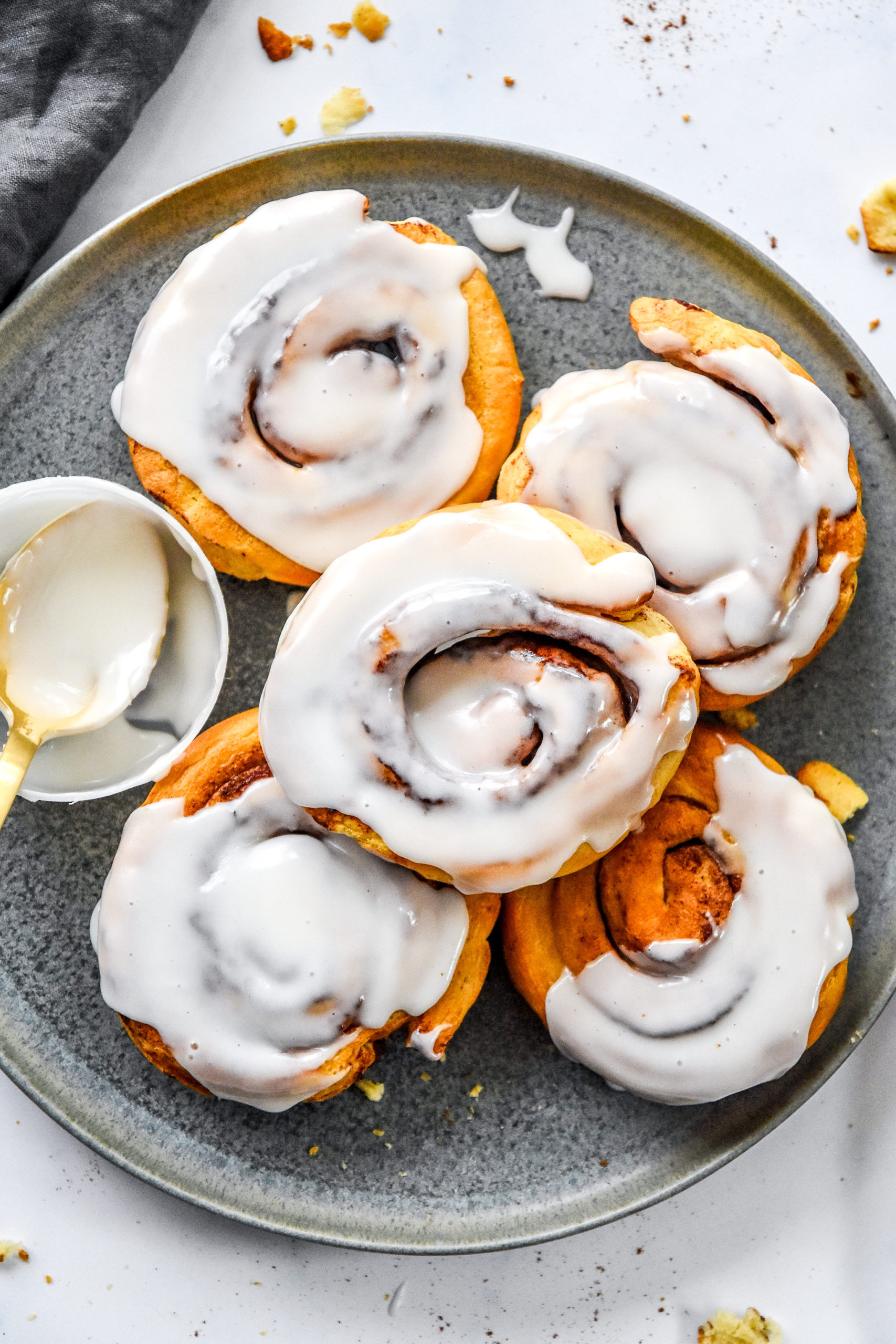 Air Fryer Canned Cinnamon Rolls - Project Meal Plan