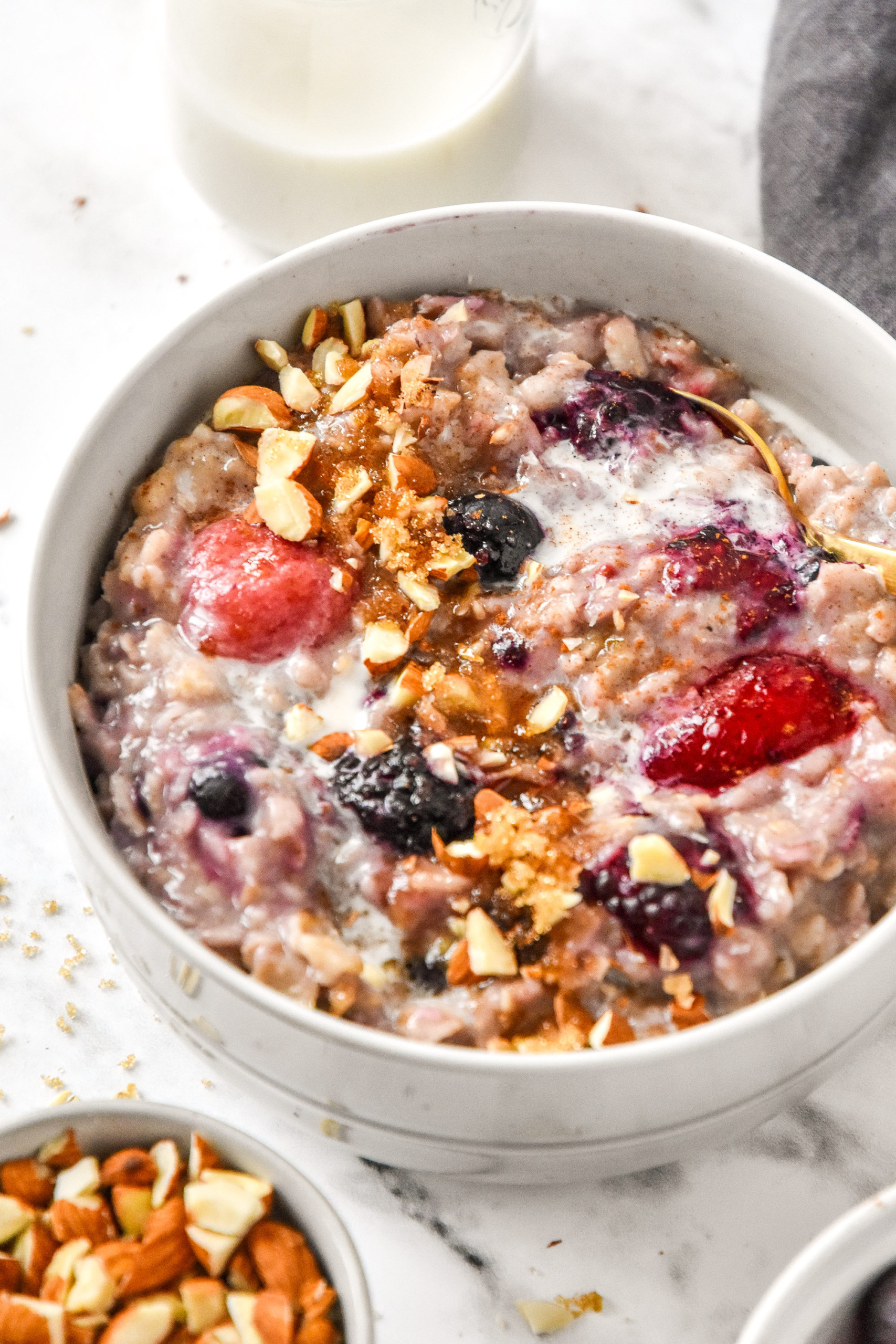 Stovetop Triple Berry Egg White Oatmeal Project Meal Plan