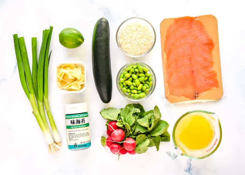 ingredients required to make the easy smoked salmon rice bowls before starting.
